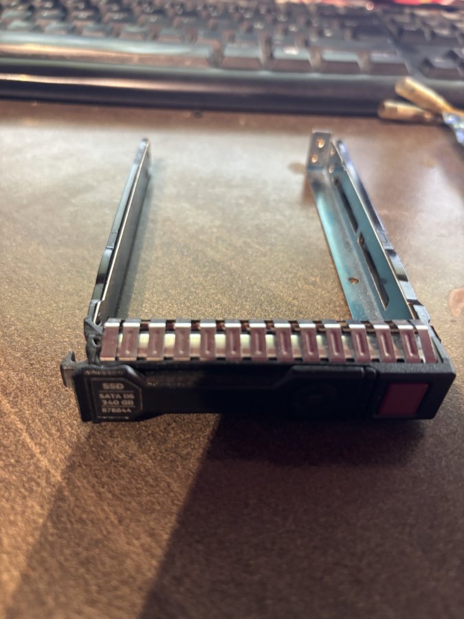 Caddy HP Server